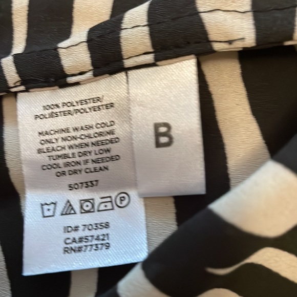 Ann Taylor Tunic - Picture 3 of 5